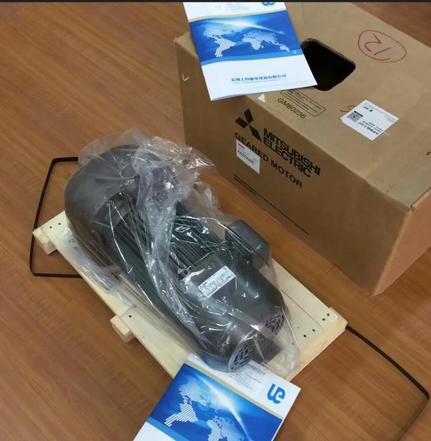 日本三菱减速机型号GM-DP 7.5KW 1/15 三相20...